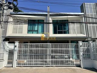 À louer 4 chambres maison à Watthana, Bangkok