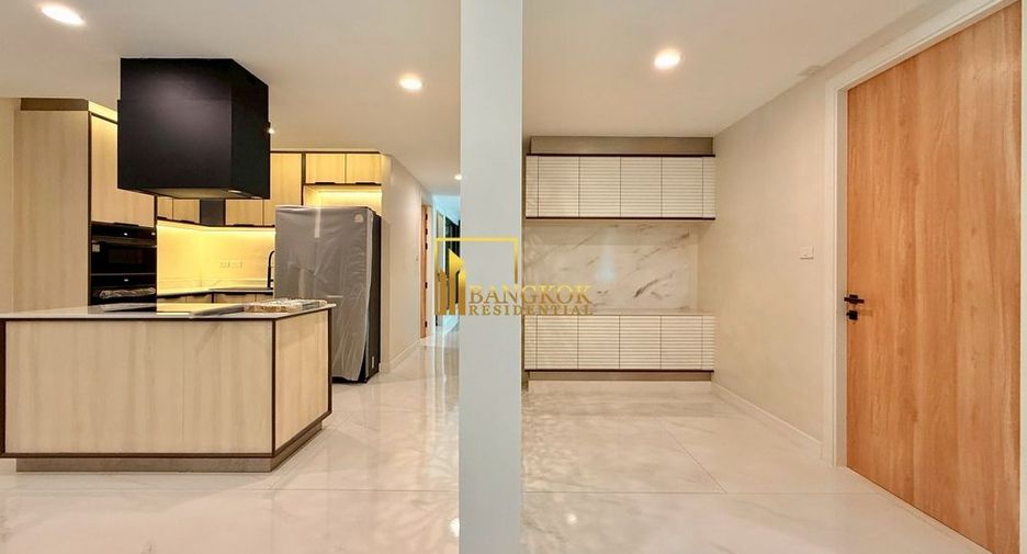 À louer 4 chambres maison à Watthana, Bangkok
