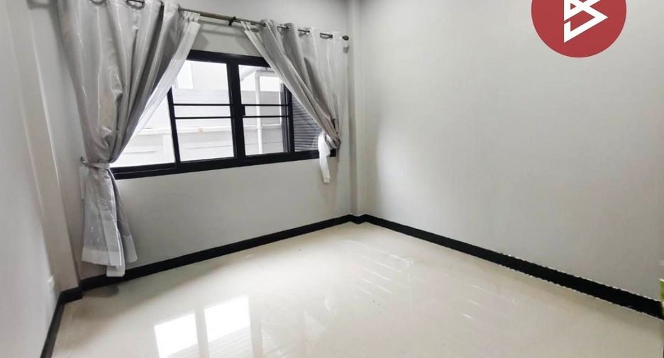 出售 3 卧室 独立屋 在 Ban Pong, Ratchaburi