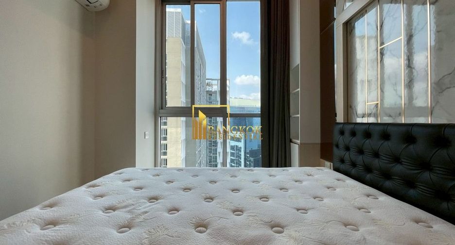 For rent 2 bedrooms condo in Huai Khwang, Bangkok