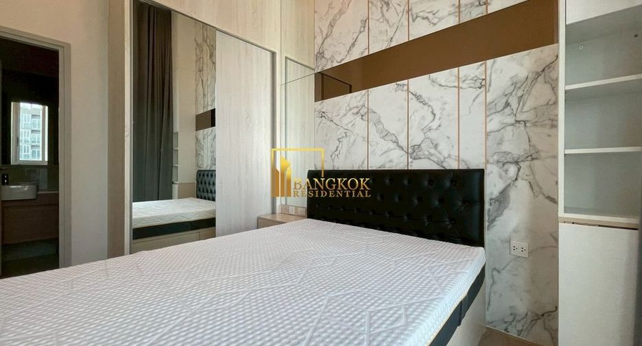 For rent 2 bedrooms condo in Huai Khwang, Bangkok