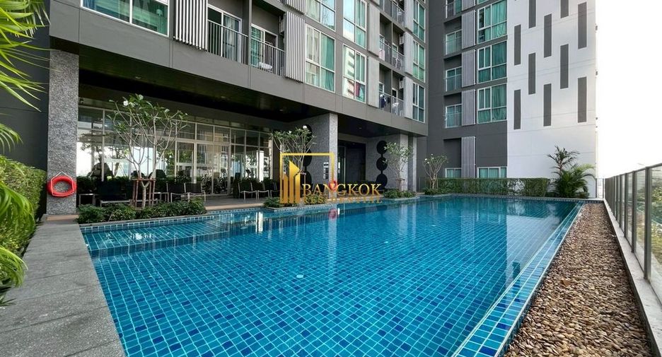 For rent 2 bedrooms condo in Huai Khwang, Bangkok