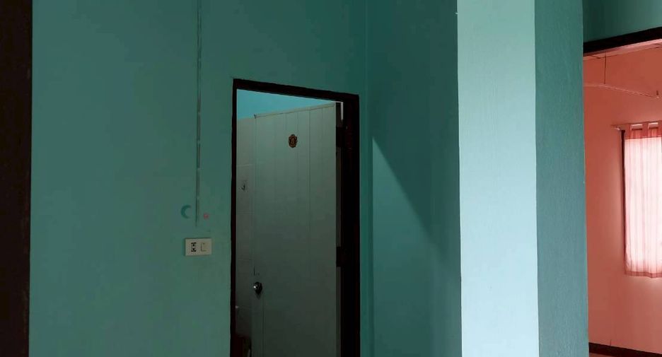 Reihenhaus zum Kauf mit 3 Zimmer in Nong Chok, Bangkok