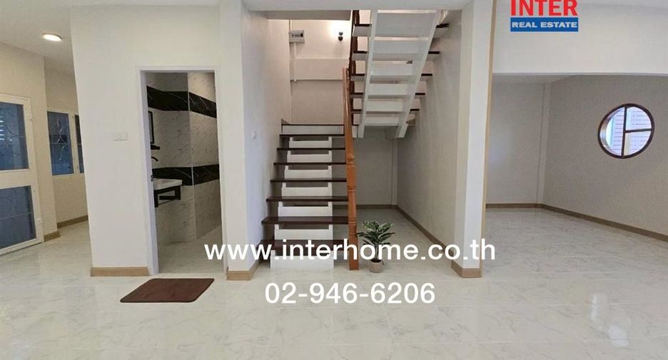 For sale 3 bedrooms townhouse in Khlong Sam Wa, Bangkok