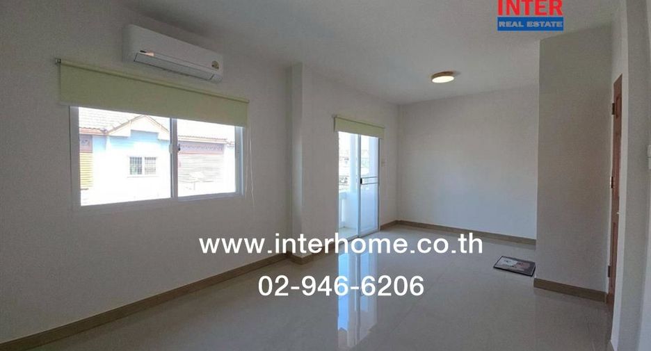 For sale 3 bedrooms townhouse in Khlong Sam Wa, Bangkok