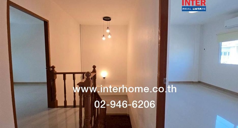 For sale 3 bedrooms townhouse in Khlong Sam Wa, Bangkok