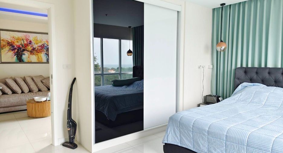 For rent and for sale 1 bed condo in Pratumnak, Pattaya