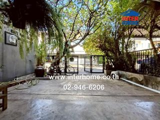 For sale 3 bedrooms townhouse in Suan Luang, Bangkok