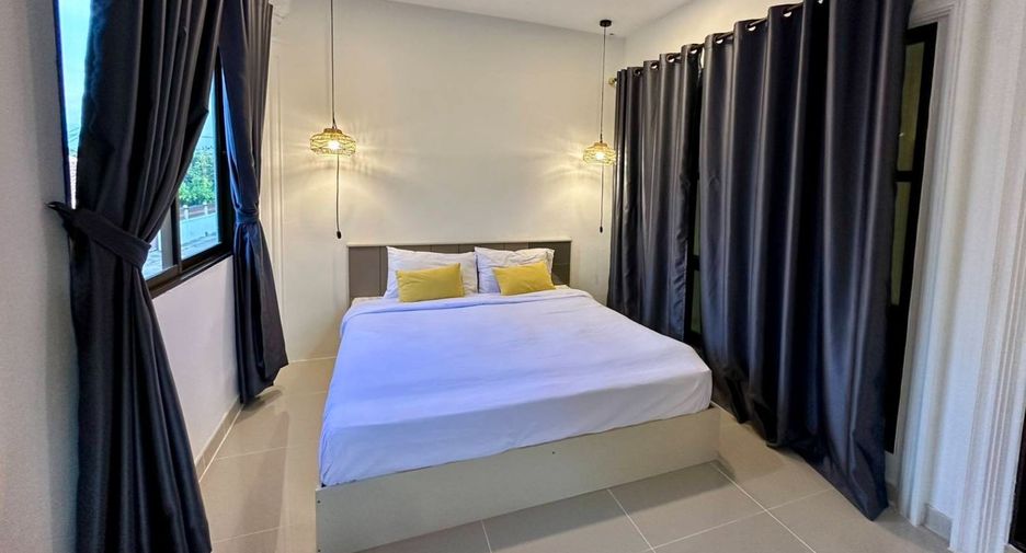 À louer 4 chambres villa à Bang Lamung, Chonburi