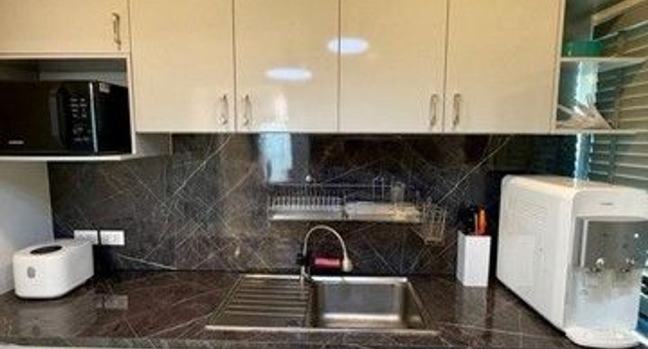 Аренда 4 спальни дом в Thanyaburi, Патумтани