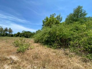 Terreno en venta en Kui Buri, Prachuap Khiri Khan