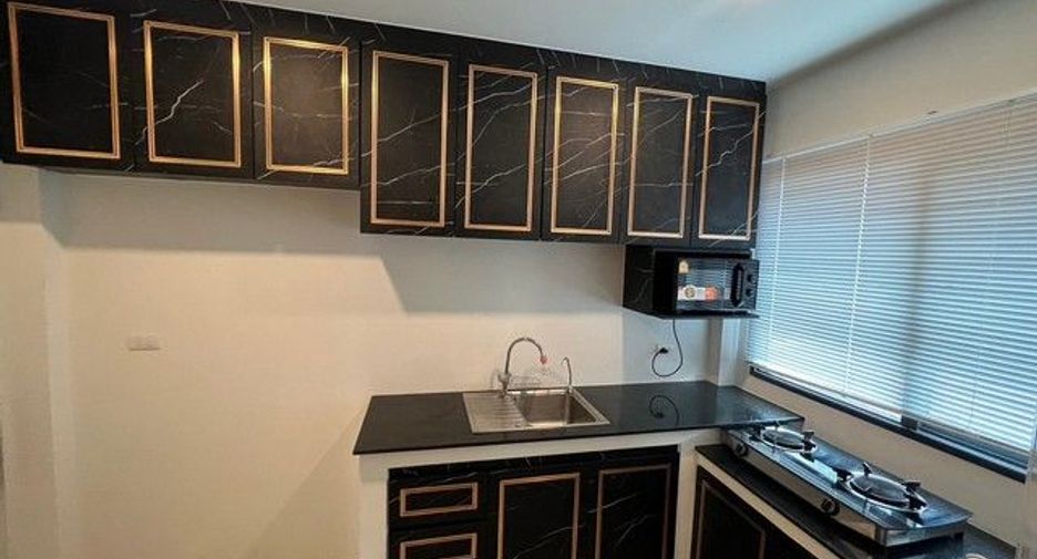 For rent 4 bedrooms house in Bang Bua Thong, Nonthaburi