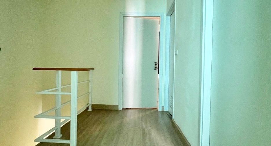 Casa adosada en venta de 4 habitaciones en Mueang Nonthaburi, Nonthaburi