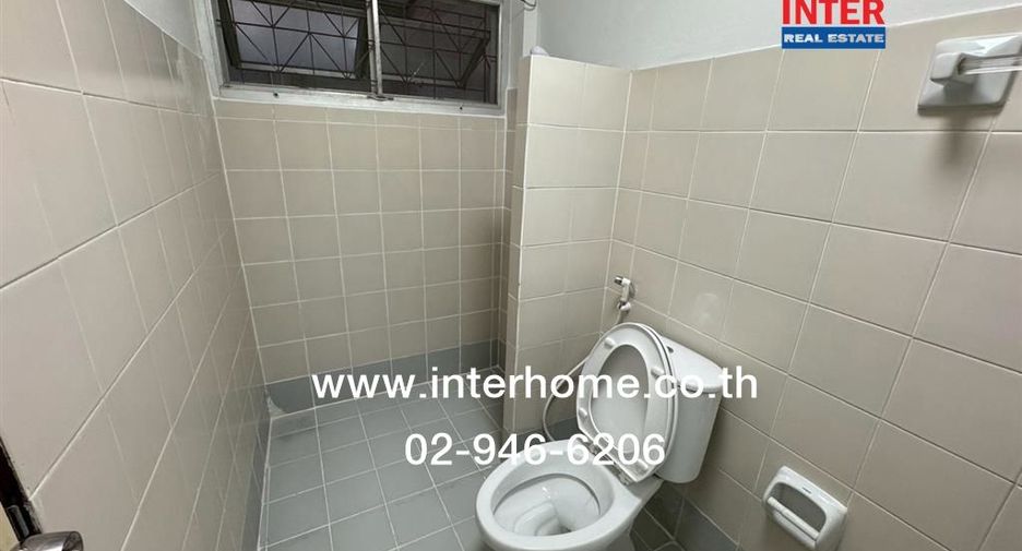 For sale 2 bedrooms townhouse in Sai Mai, Bangkok