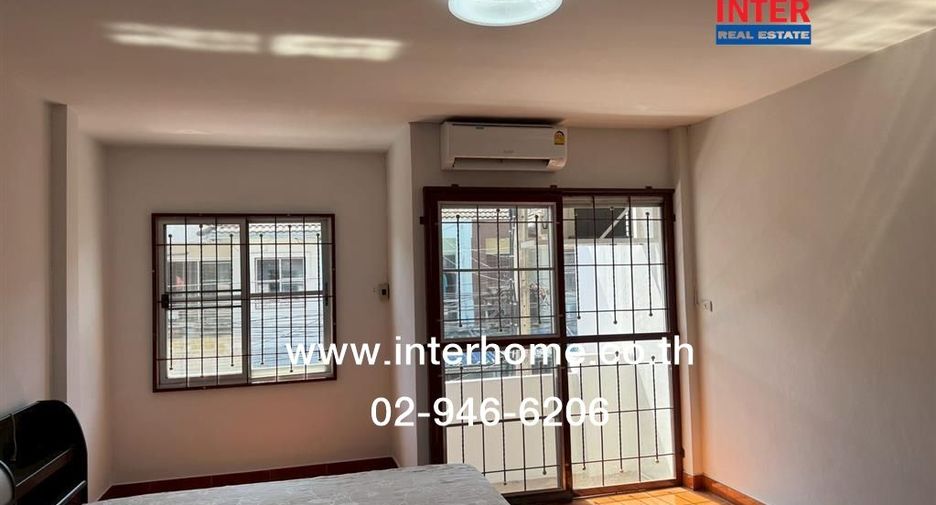 For sale 2 bedrooms townhouse in Sai Mai, Bangkok