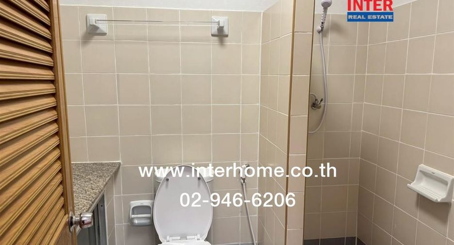 For sale 2 bedrooms townhouse in Sai Mai, Bangkok