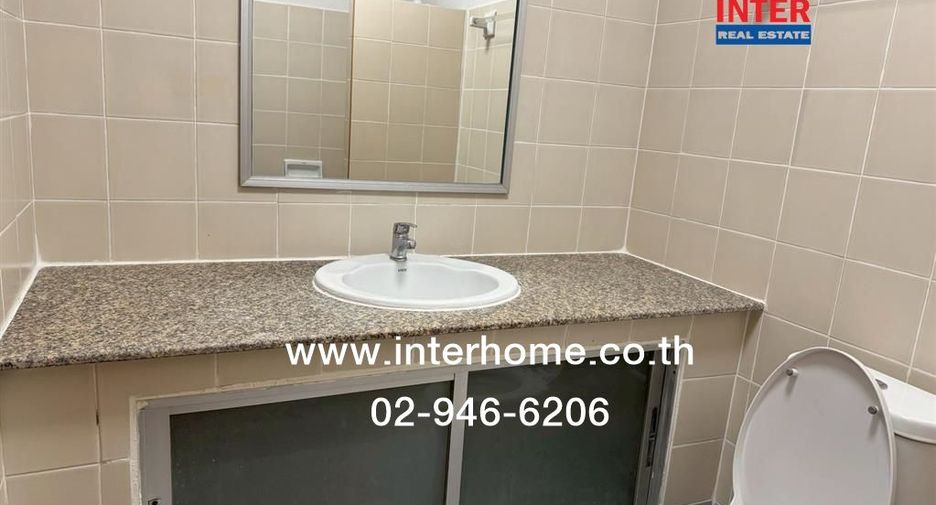 For sale 2 bedrooms townhouse in Sai Mai, Bangkok