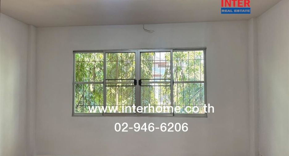For sale 2 bedrooms townhouse in Sai Mai, Bangkok