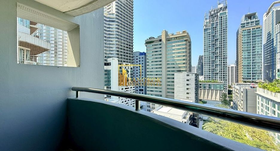 Apartamento en alquiler de 3 habitaciones en Watthana, Bangkok