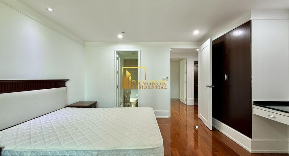 Apartamento en alquiler de 3 habitaciones en Watthana, Bangkok