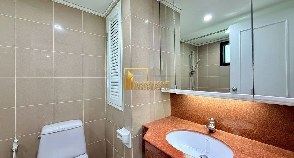Apartamento en alquiler de 3 habitaciones en Watthana, Bangkok