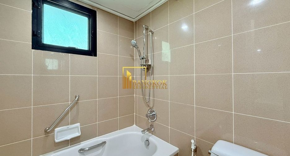 Apartamento en alquiler de 3 habitaciones en Watthana, Bangkok