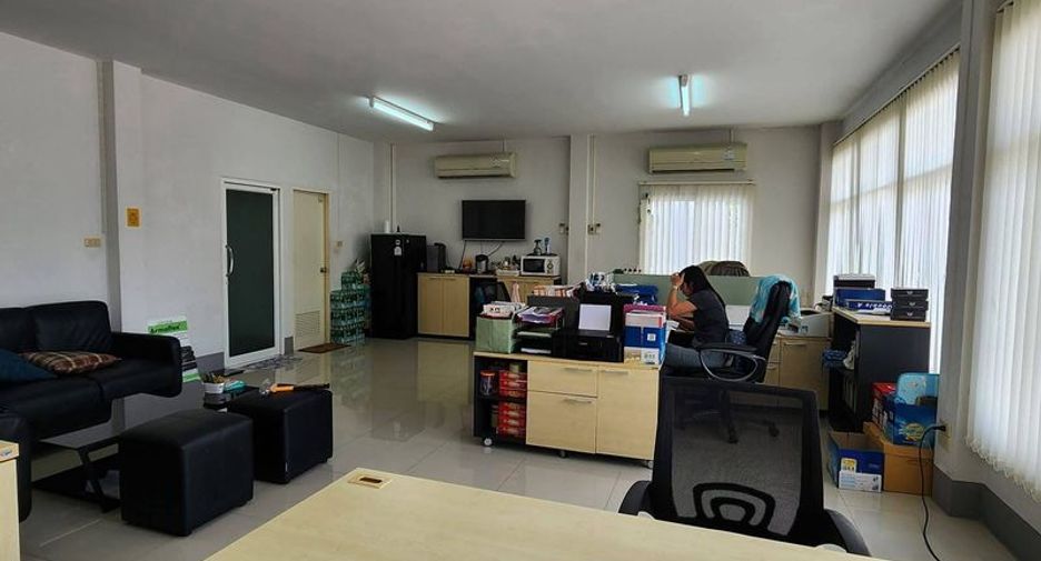 For sale warehouse in Mueang Rayong, Rayong