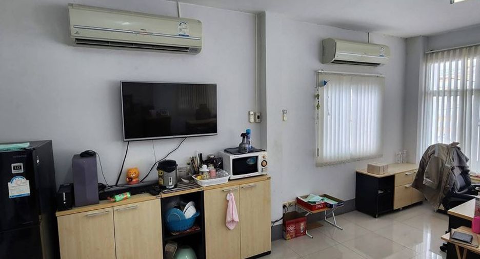 For sale warehouse in Mueang Rayong, Rayong