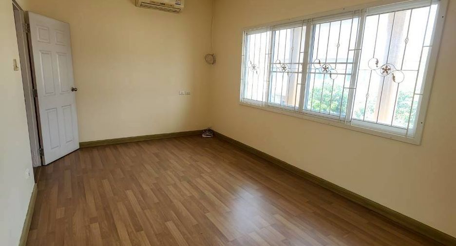 Casa en venta de 3 habitaciones en Khlong Luang, Pathum Thani