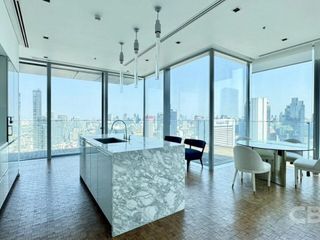 Wohnung zum Kauf mit 2 Zimmer in Sathon, Bangkok