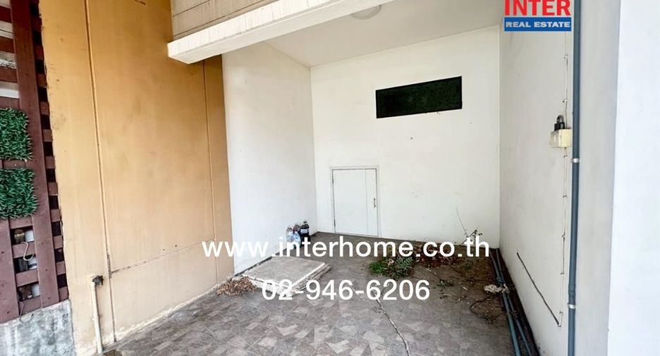 Reihenhaus zum Kauf mit 3 Zimmer in Lam Luk Ka, Pathum Thani