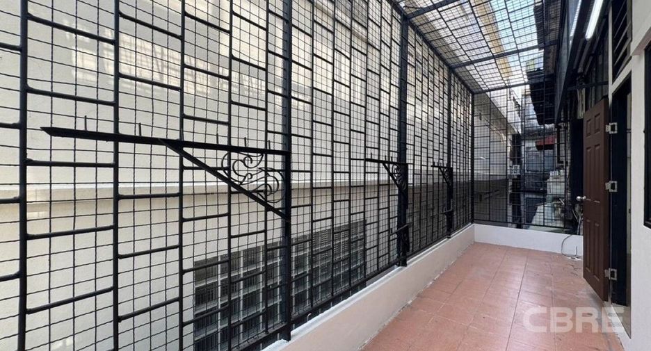 Casa adosada en venta de 2 habitaciones en Bang Rak, Bangkok