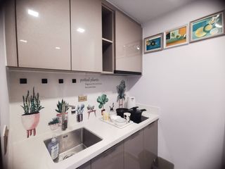 For rent and for sale 1 bed condo in Huai Khwang, Bangkok