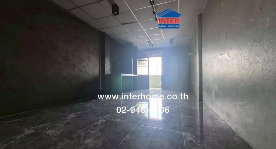 Wohnung zum Kauf mit 1 Zimmer in Mueang Pathum Thani, Pathum Thani