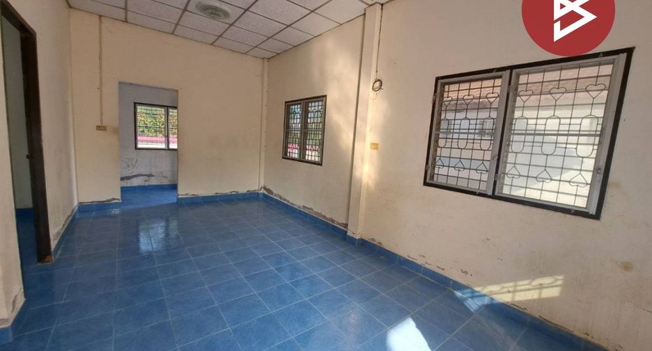For sale 2 bedrooms house in Mueang Nakhon Sawan, Nakhon Sawan