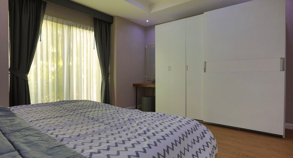 Casa en alquiler y en venta de 3 habitaciones en Bang Lamung, Chonburi
