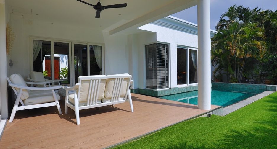 Casa en alquiler y en venta de 3 habitaciones en Bang Lamung, Chonburi