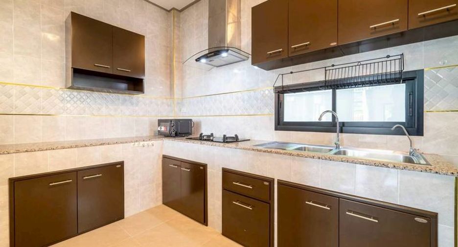 Haus zum Kauf mit 3 Zimmer in Bang Lamung, Chonburi