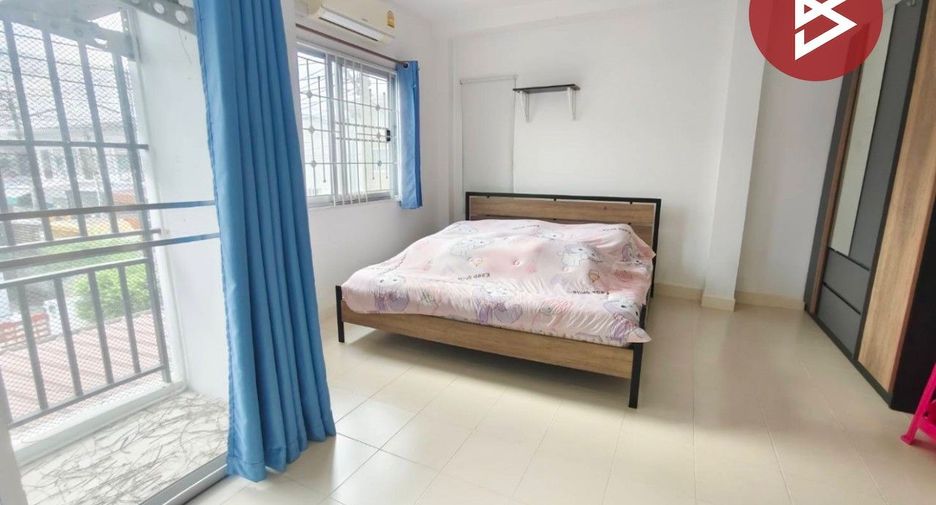 For sale 2 bedrooms townhouse in Mueang Nakhon Pathom, Nakhon Pathom