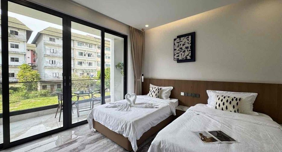 Villa en venta de 5 habitaciones en Bang Lamung, Chonburi