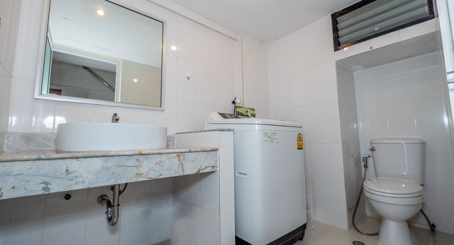 For sale studio condo in Mueang Chiang Mai, Chiang Mai