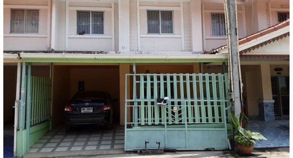 For sale 1 bed townhouse in Tha Takiap, Chachoengsao