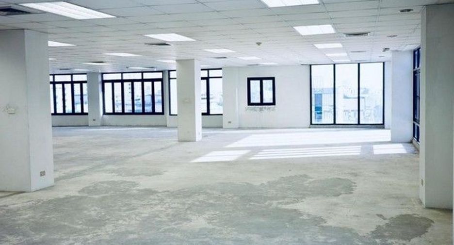 For rent 1 bed office in Bang Kapi, Bangkok