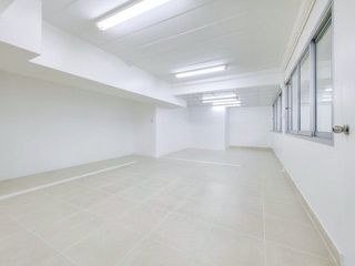 出租 1 卧室 办公室 在 Khlong Toei, 曼谷