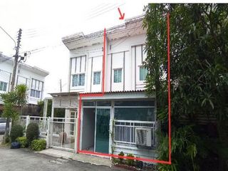 For sale 1 bed townhouse in Tha Takiap, Chachoengsao