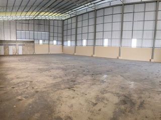 For rent 1 bed warehouse in Bang Khun Thian, Bangkok