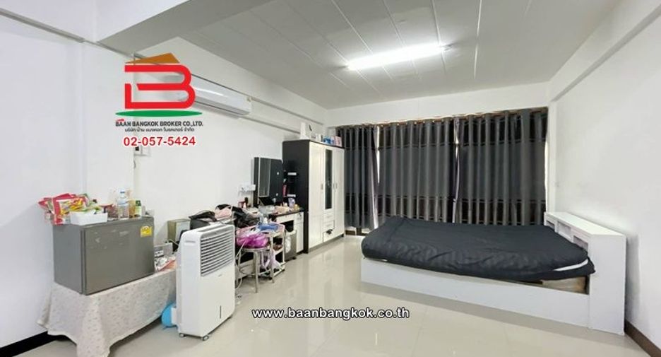 出售 2 卧室 商业空间 在 Khlong Luang, Pathum Thani
