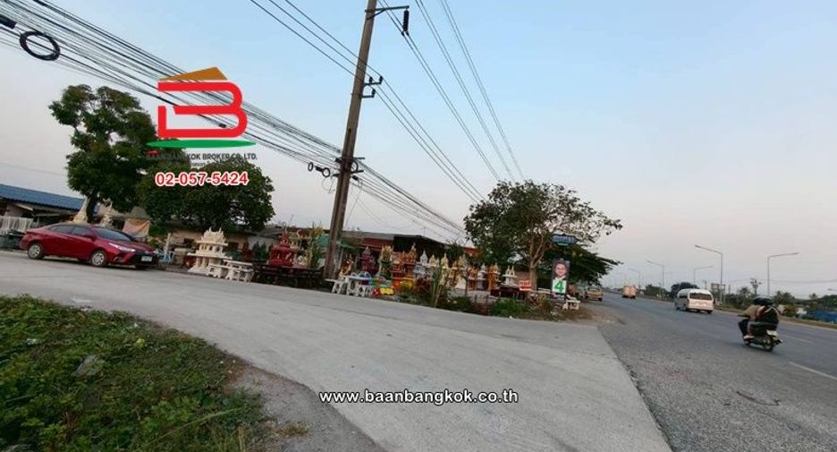Terreno en venta en Bang Bua Thong, Nonthaburi