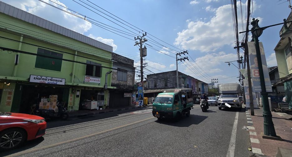 For sale retail Space in Thon Buri, Bangkok
