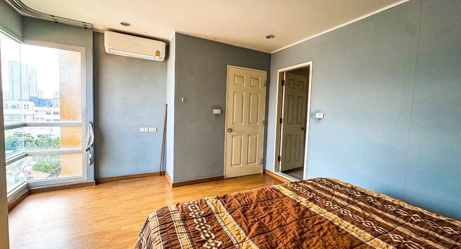 For rent and for sale 1 bed condo in Huai Khwang, Bangkok